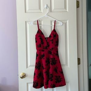 Red/black Windsor Dress